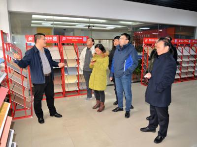 深入探访 互信更进一步：重汽地产考察团莅临新金宝官方网站入口工业园